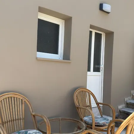 Olga's Sea View - 500m From Ipsos Apartment *